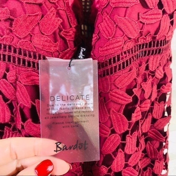 Bardot NWT Gemma Lace Sheath Burgundy Halter Dress Size 8 - Picture 10 of 12